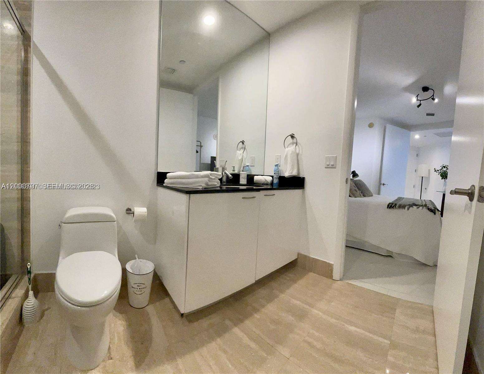 Trump Tower 3 at 15811 Collins Ave, Sunny Isles Beach, FL 33160 - For Rent photo 23
