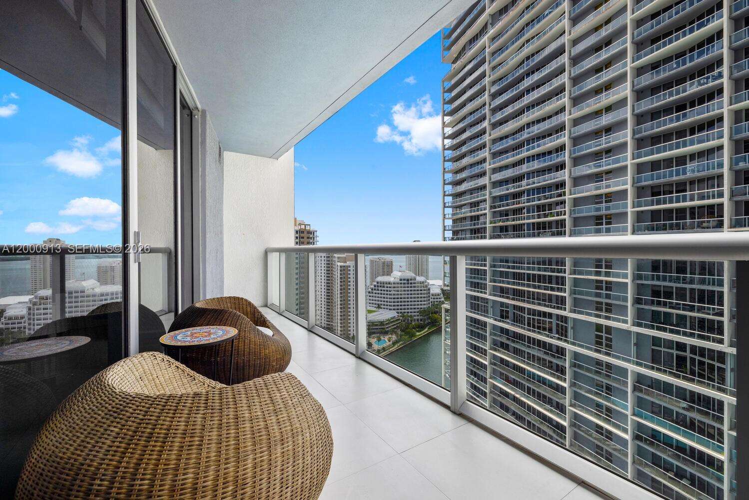 Icon Brickell 1 at 475 Brickell Ave, Miami, FL 33131 - For Rent photo 1