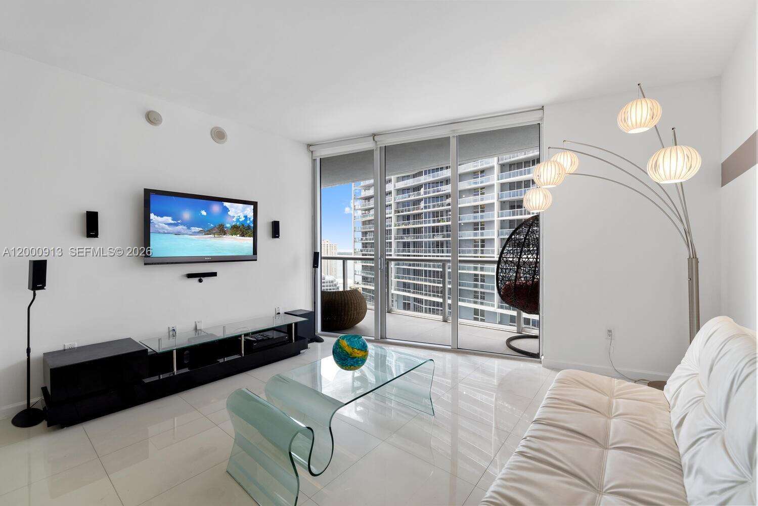 Icon Brickell 1 at 475 Brickell Ave, Miami, FL 33131 - For Rent photo 11