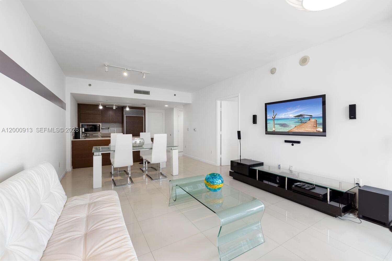 Icon Brickell 1 at 475 Brickell Ave, Miami, FL 33131 - For Rent photo 12
