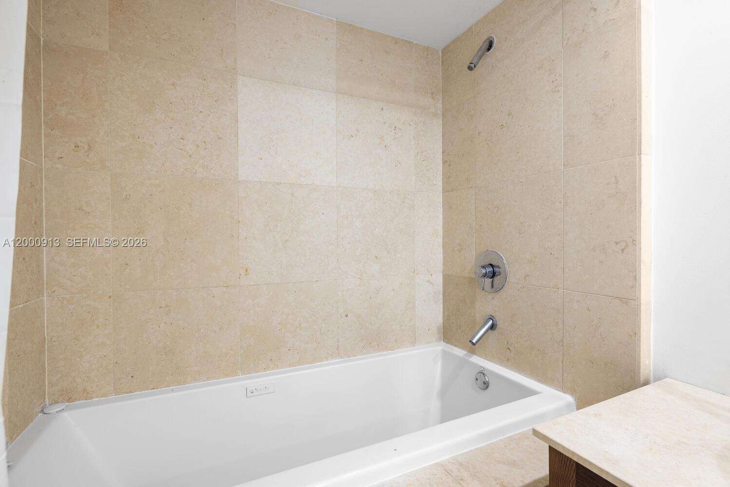 Icon Brickell 1 at 475 Brickell Ave, Miami, FL 33131 - For Rent photo 17