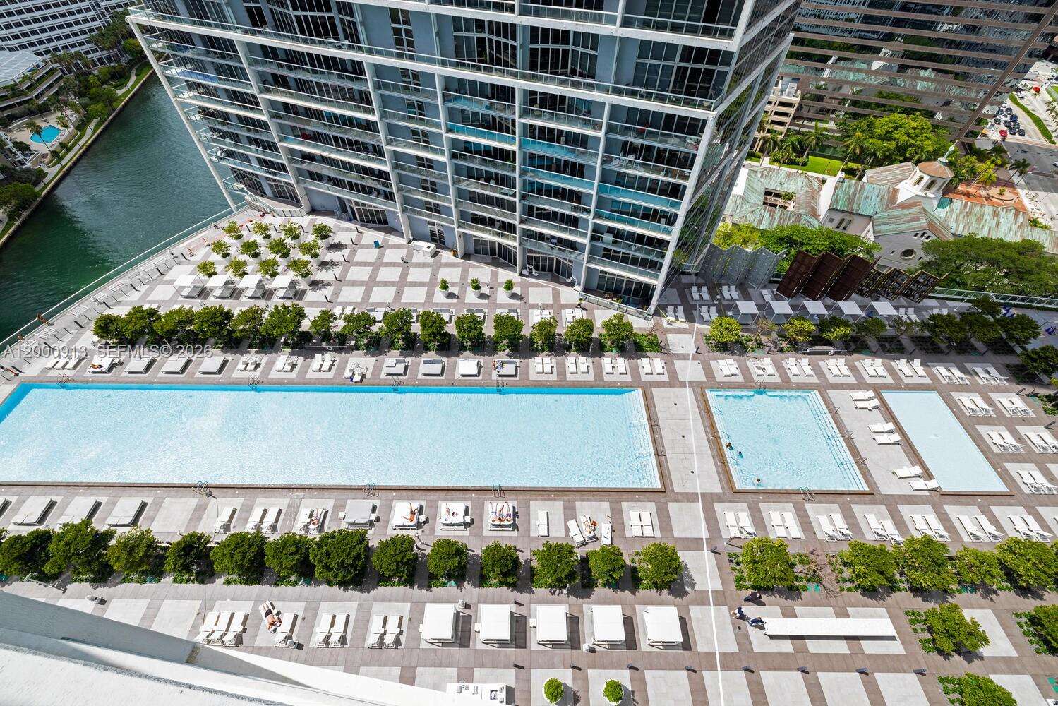 Icon Brickell 1 at 475 Brickell Ave, Miami, FL 33131 - For Rent photo 3
