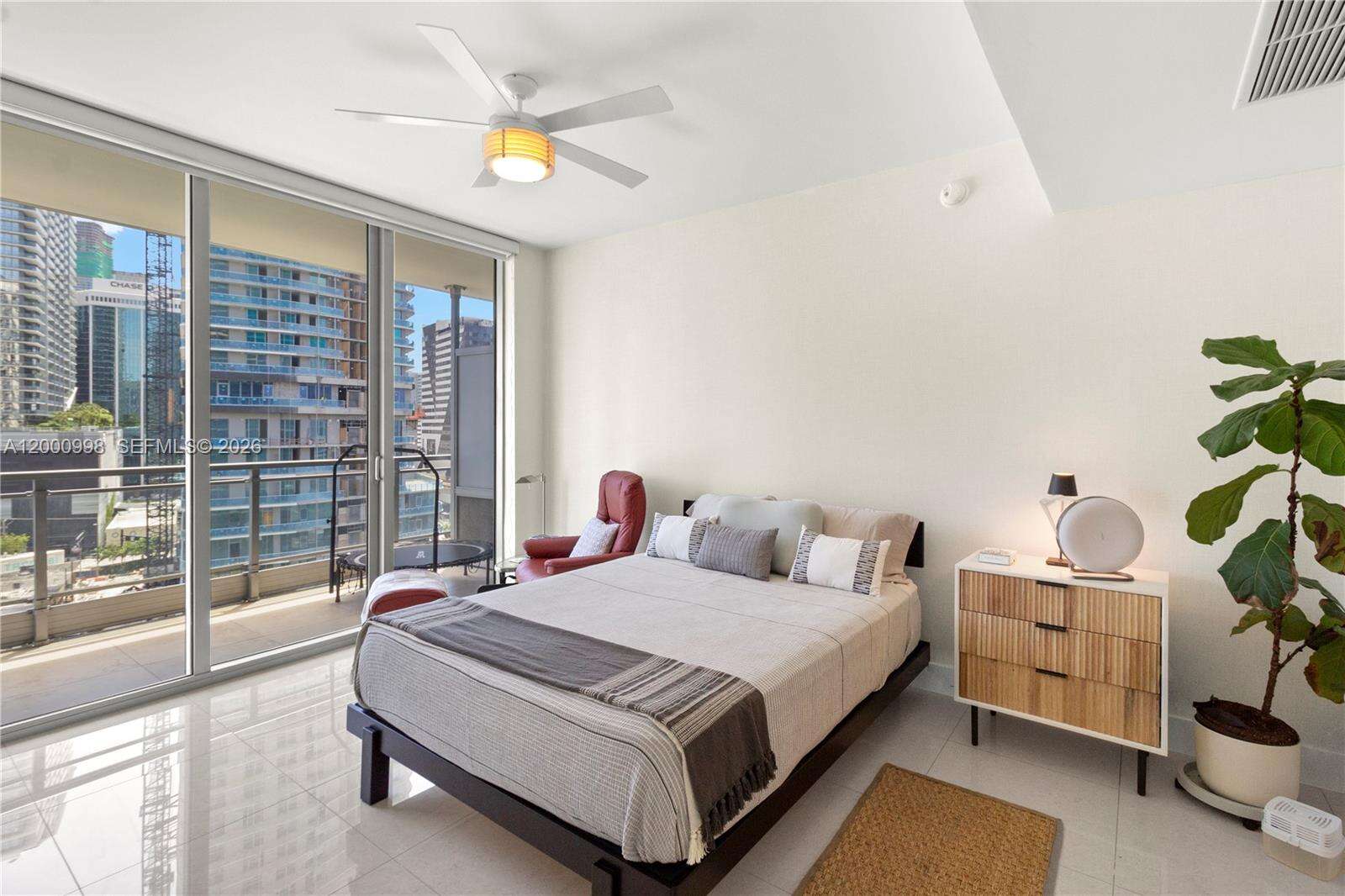 Mint at 92 3 St, Miami, FL 33130 - For Rent photo 13