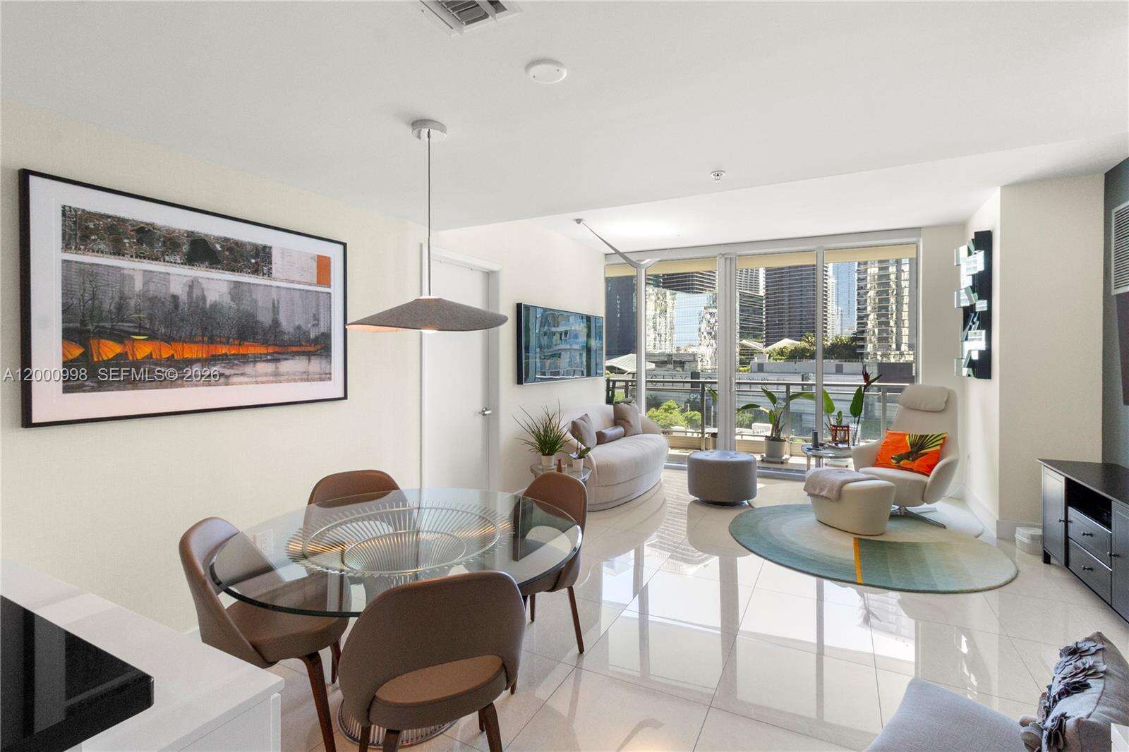 Mint at 92 3 St, Miami, FL 33130 - For Rent photo 3