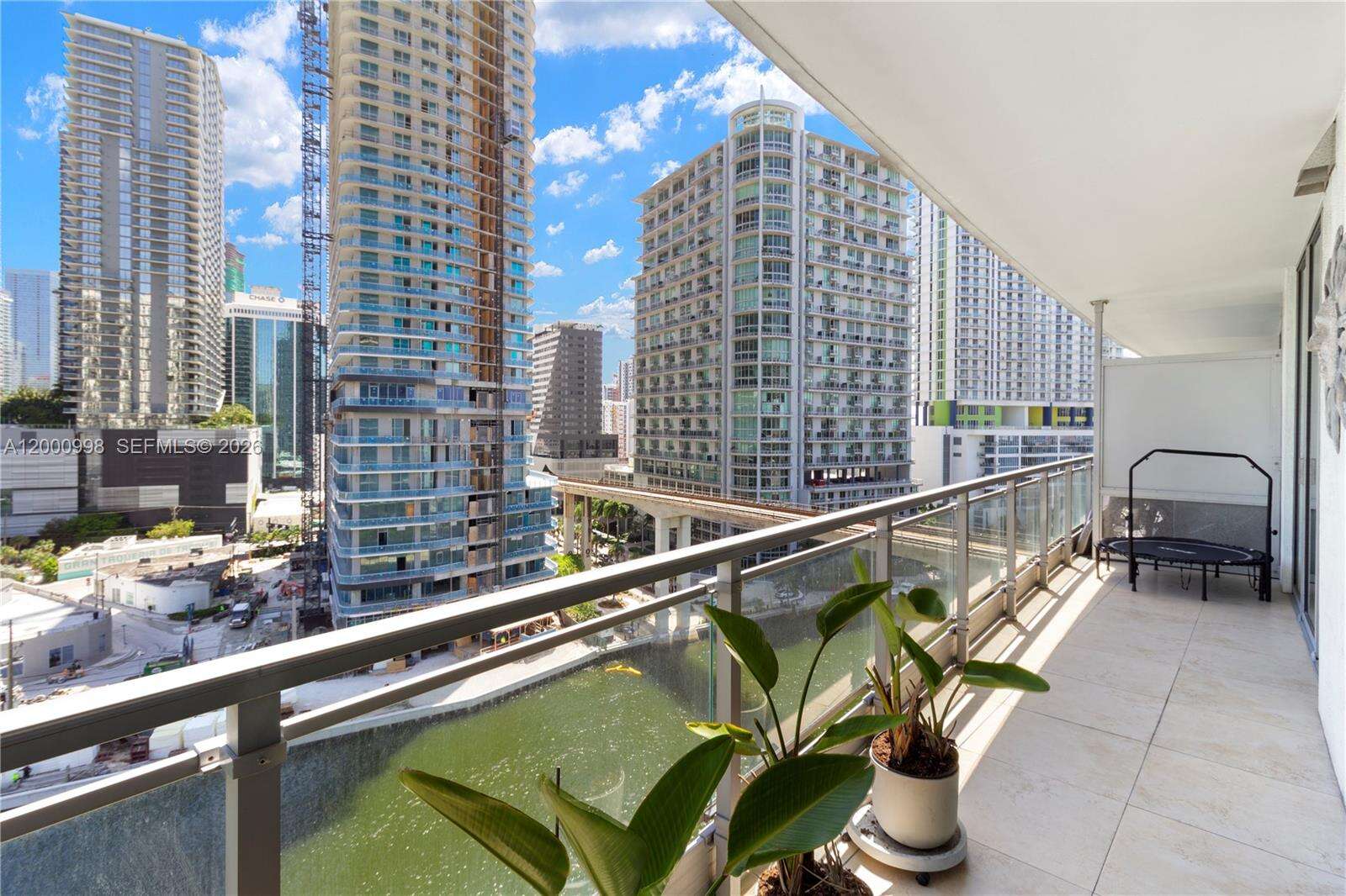 Mint at 92 3 St, Miami, FL 33130 - For Rent photo 27
