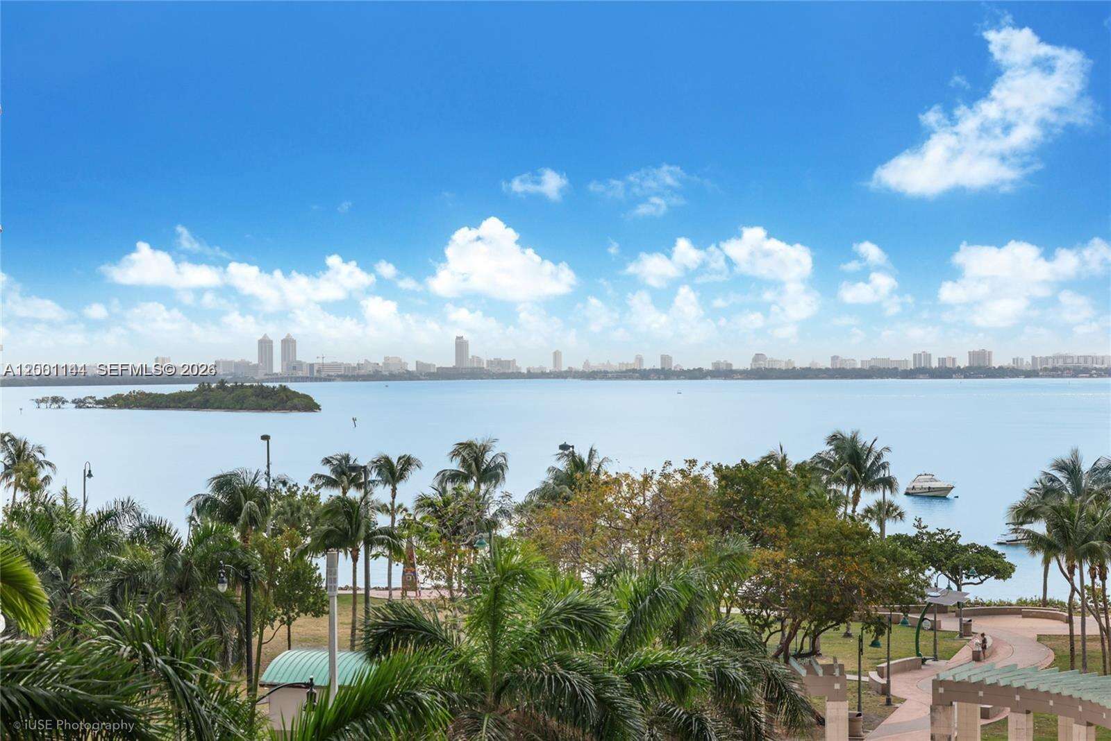 Aria On The Bay at 488 18 St, Miami, FL 33132 - For Rent photo 12