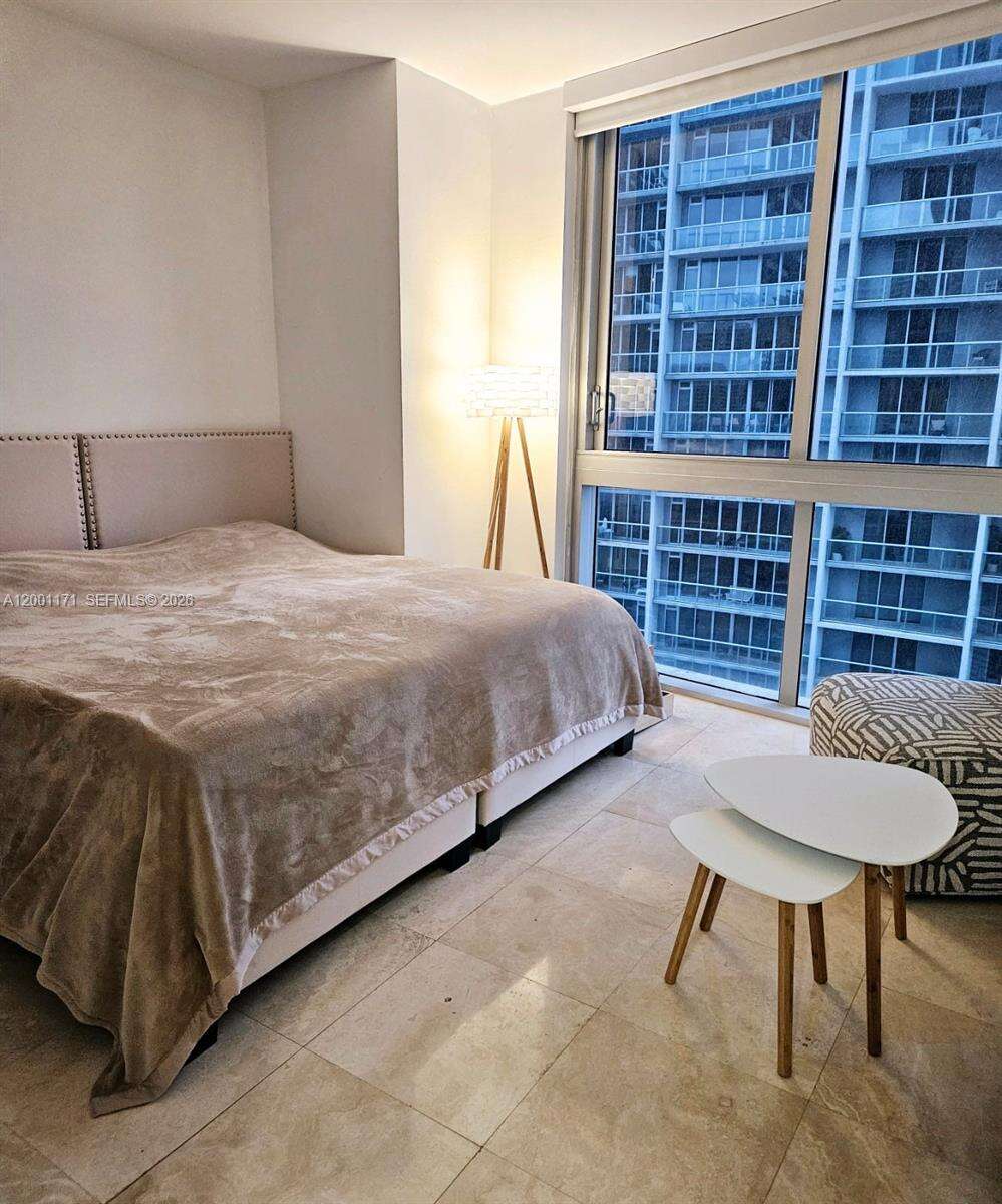Icon Brickell 1 at 475 Brickell Ave, Miami, FL 33131 - For Rent photo 14