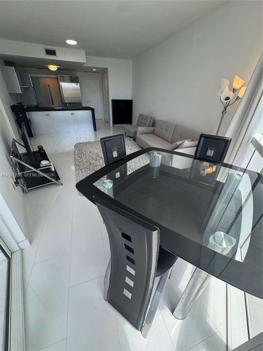 Trump Royale at 18201 Collins Ave, Sunny Isles Beach, FL 33160 - For Rent photo 6