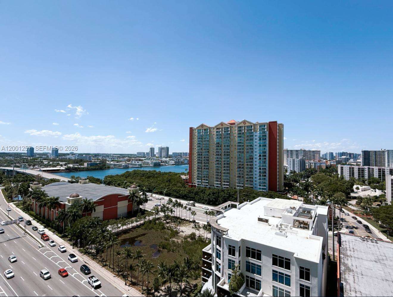 Parque Towers at 330 Sunny Isles Blvd, Sunny Isles Beach, FL 33160 - For Rent photo 16