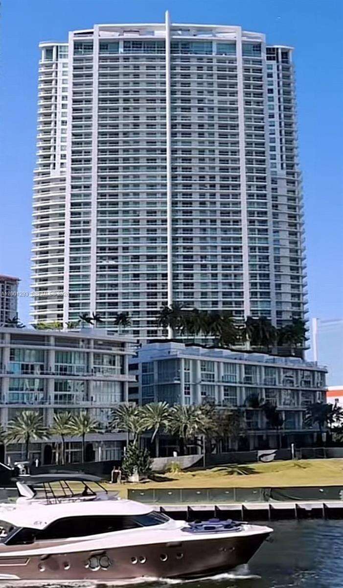 The Ivy at 90 3 St, Miami, FL 33130 - For Rent photo 22