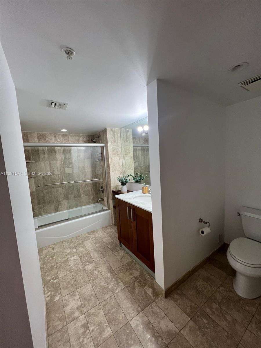 Spiaggia at 9499 Collins Ave, Surfside, FL 33154 - For Rent photo 2