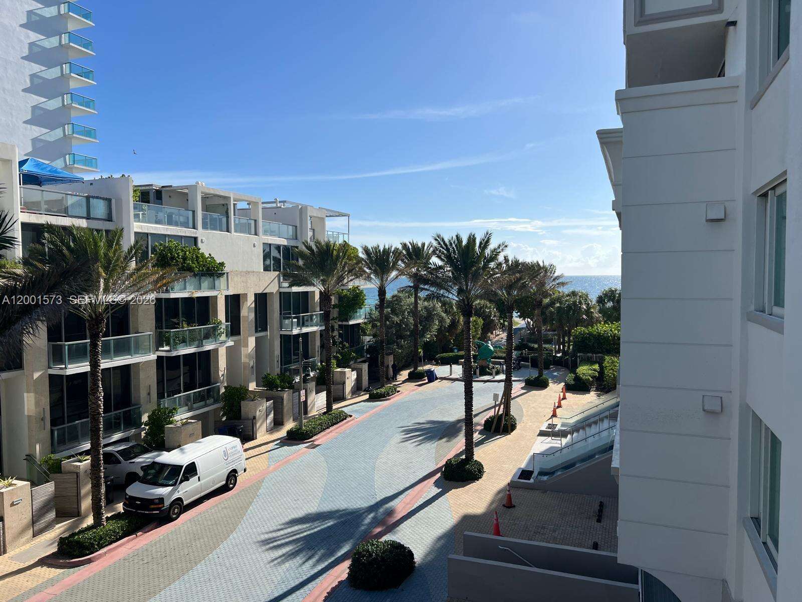 Spiaggia at 9499 Collins Ave, Surfside, FL 33154 - For Rent photo 5
