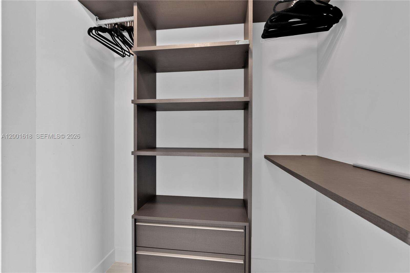 Echo Brickell at 1451 Brickell Ave, Miami, FL 33131 - For Rent photo 15