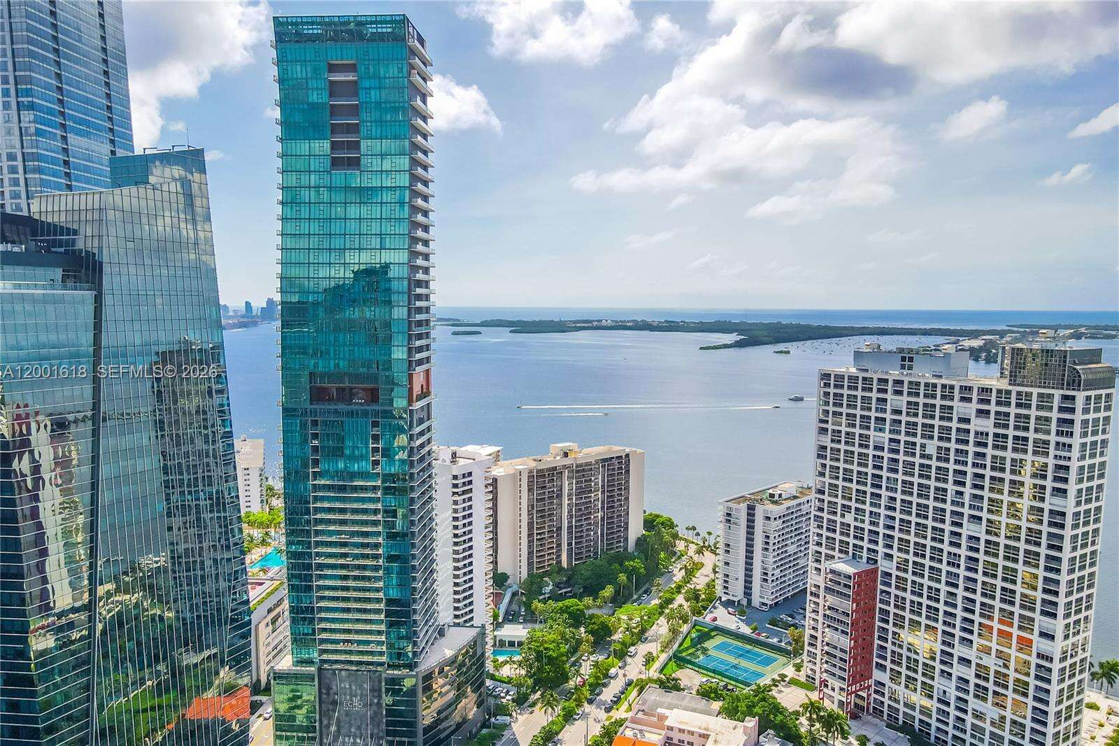 Echo Brickell at 1451 Brickell Ave, Miami, FL 33131 - For Rent photo 22