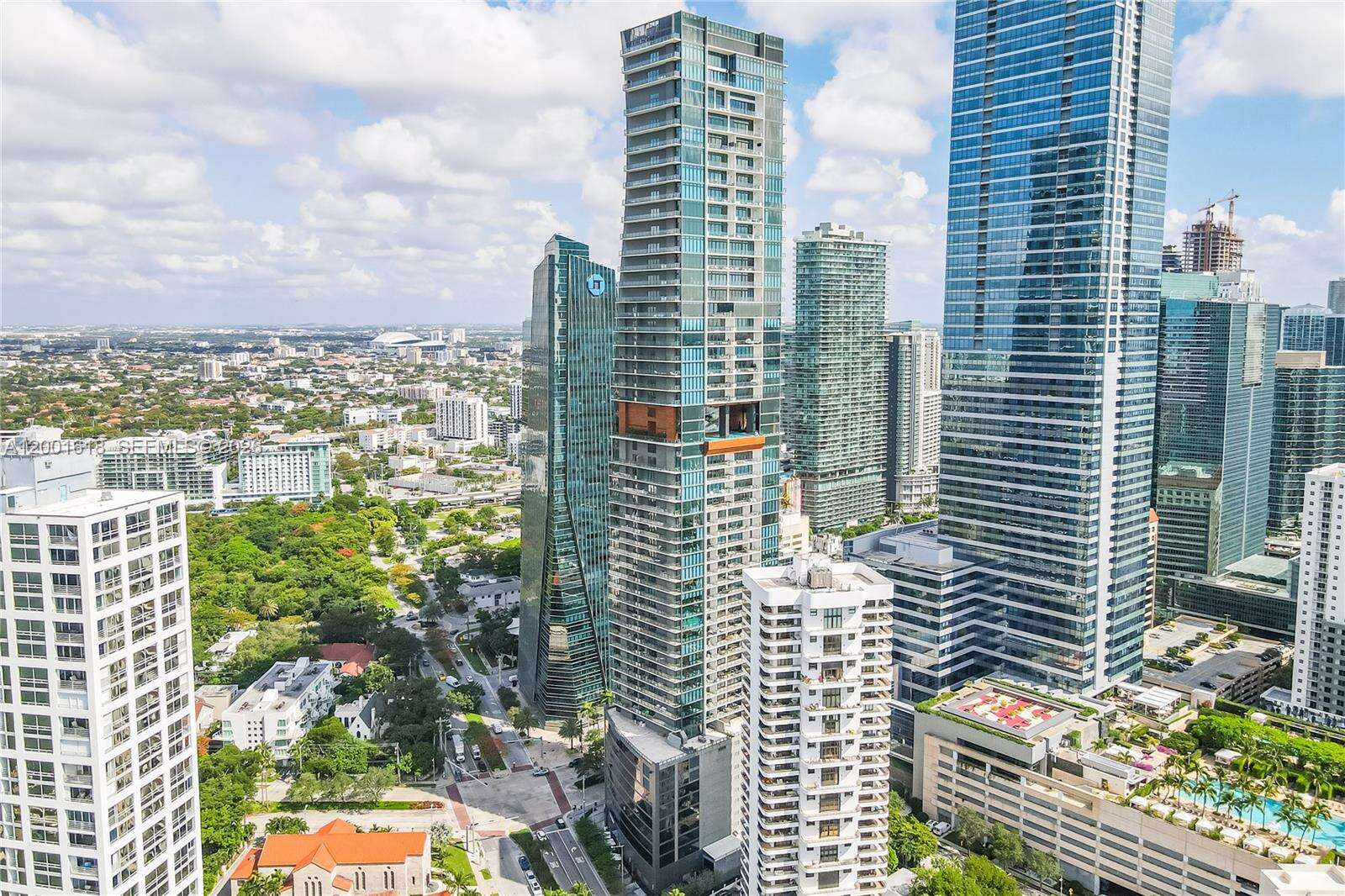Echo Brickell at 1451 Brickell Ave, Miami, FL 33131 - For Rent photo 23