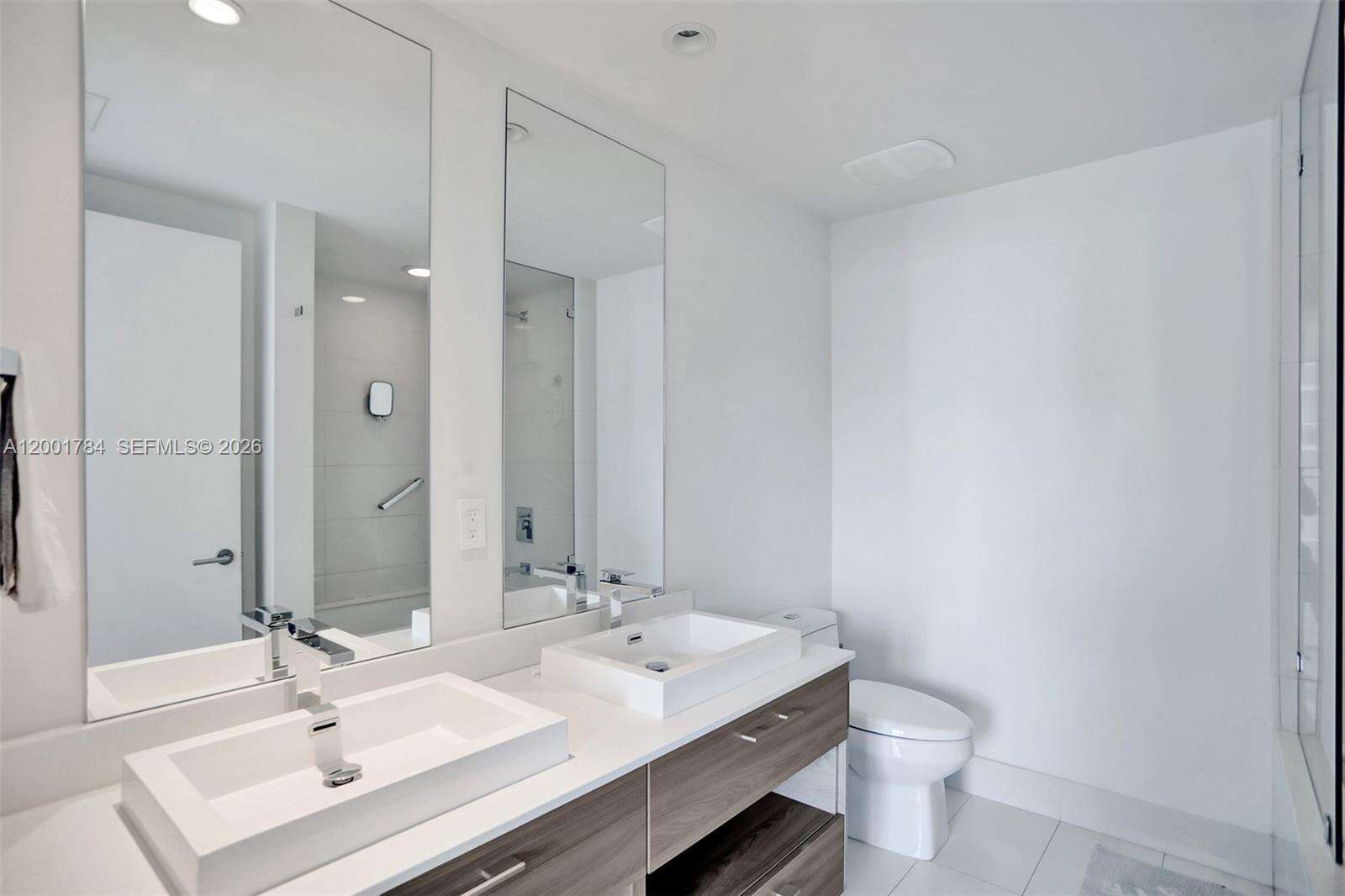 Sls Brickell at 1300 Miami Ave, Miami, FL 33130 - For Rent photo 17