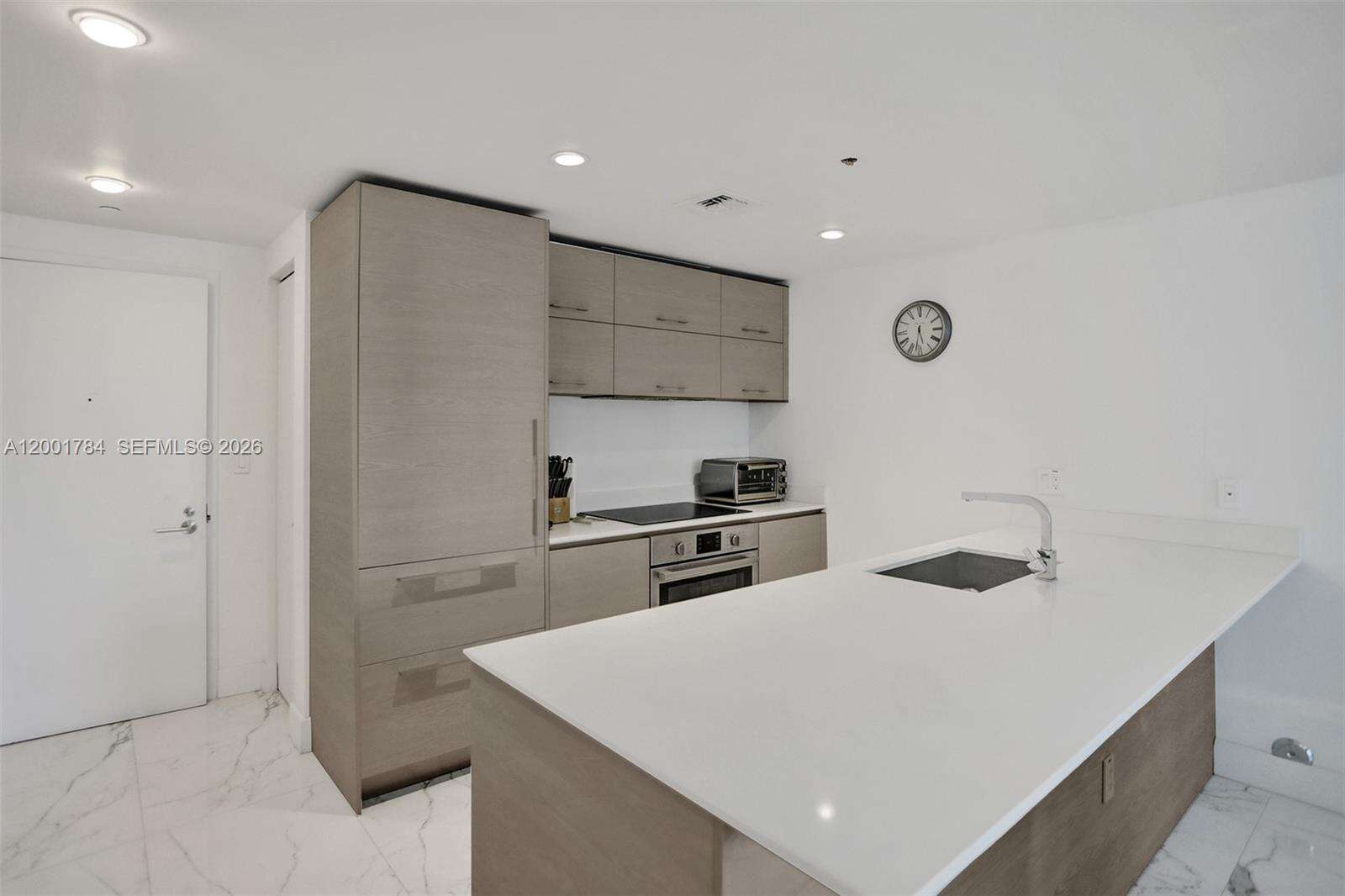 Sls Brickell at 1300 Miami Ave, Miami, FL 33130 - For Rent photo 33