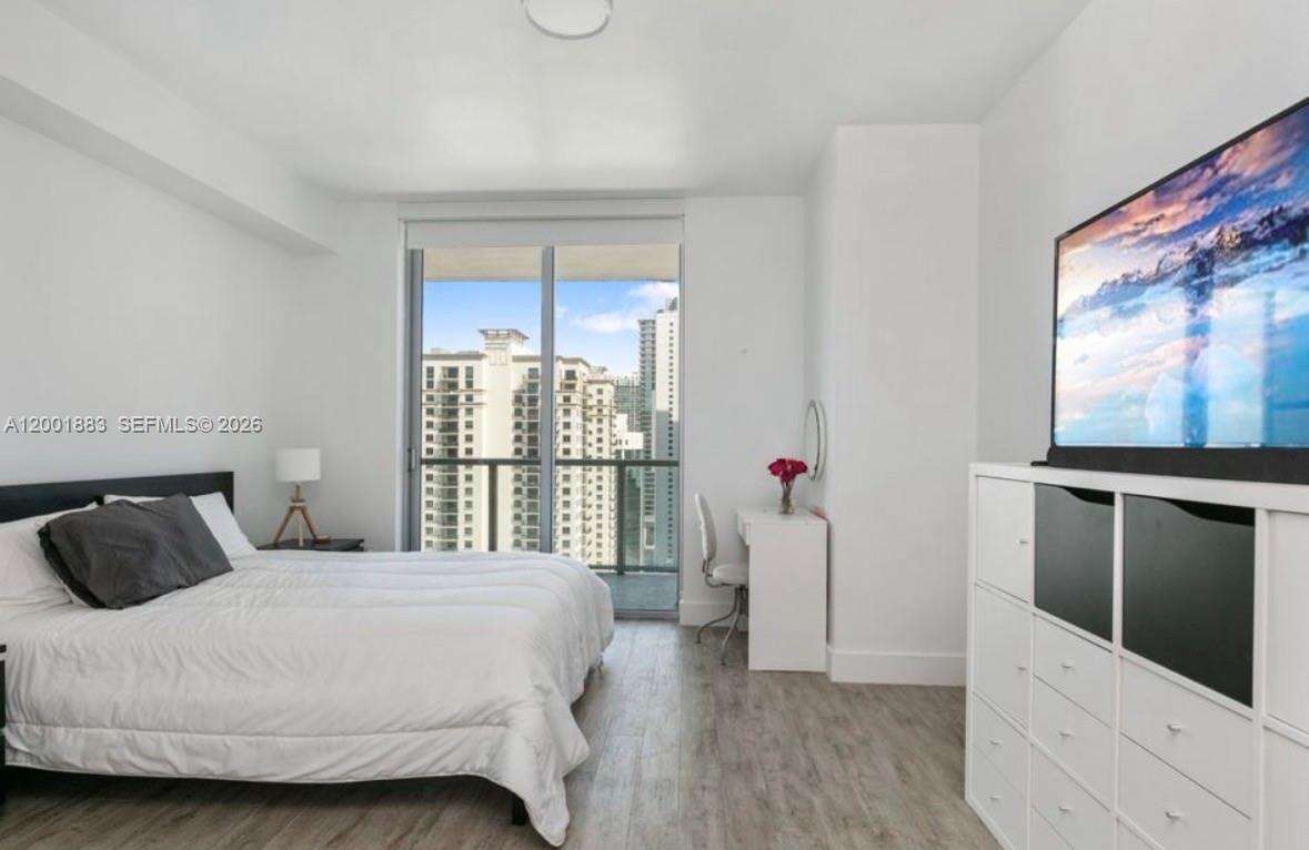 Axis On Brickell at 1111 1 Ave, Miami, FL 33130 - For Rent photo 5