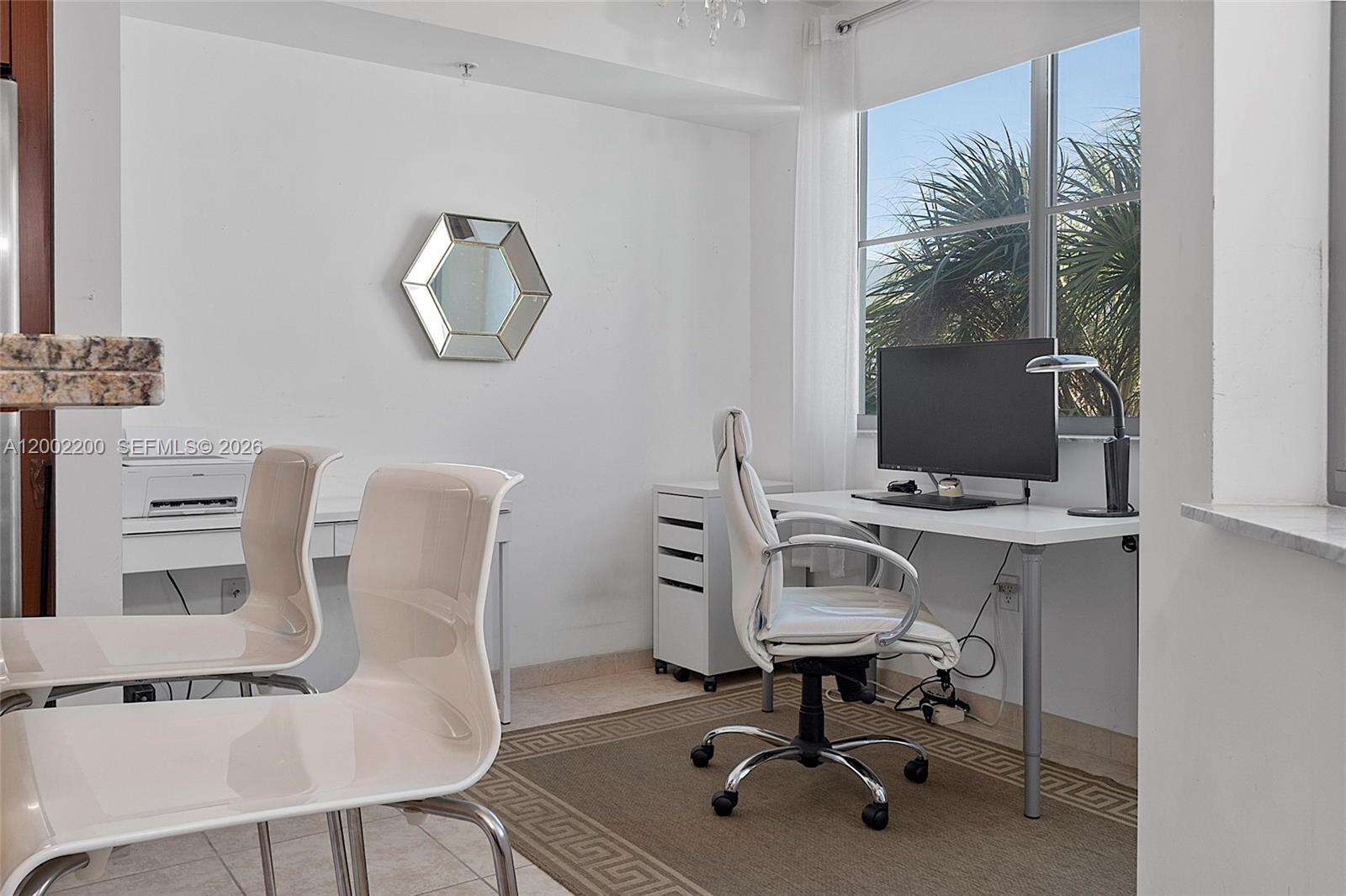 Cosmopolitan at 110 Washington Ave, Miami Beach, FL 33139 - For Rent photo 3
