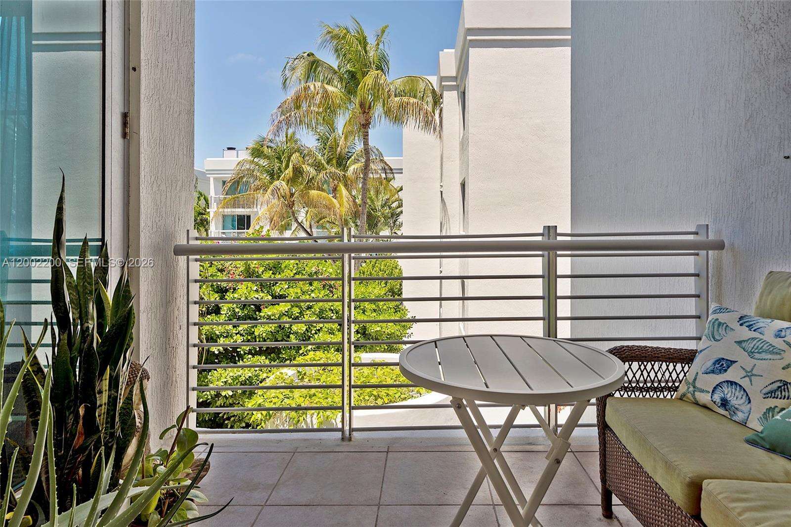Cosmopolitan at 110 Washington Ave, Miami Beach, FL 33139 - For Rent photo 21