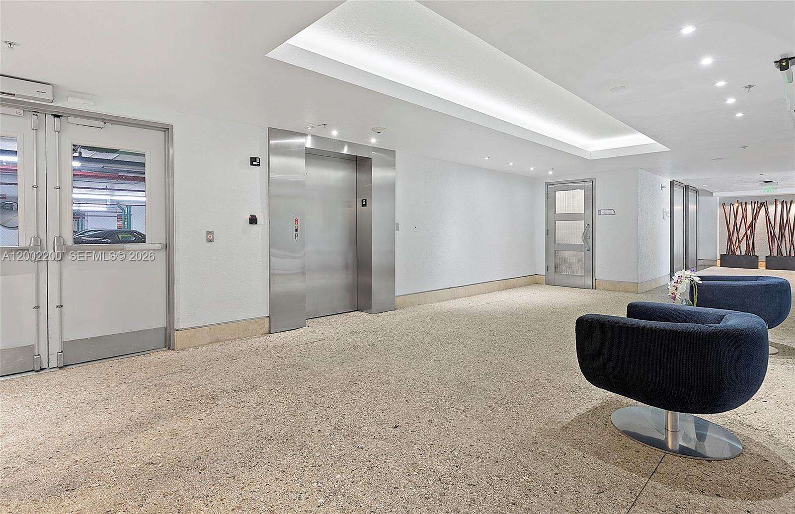 Cosmopolitan at 110 Washington Ave, Miami Beach, FL 33139 - For Rent photo 32