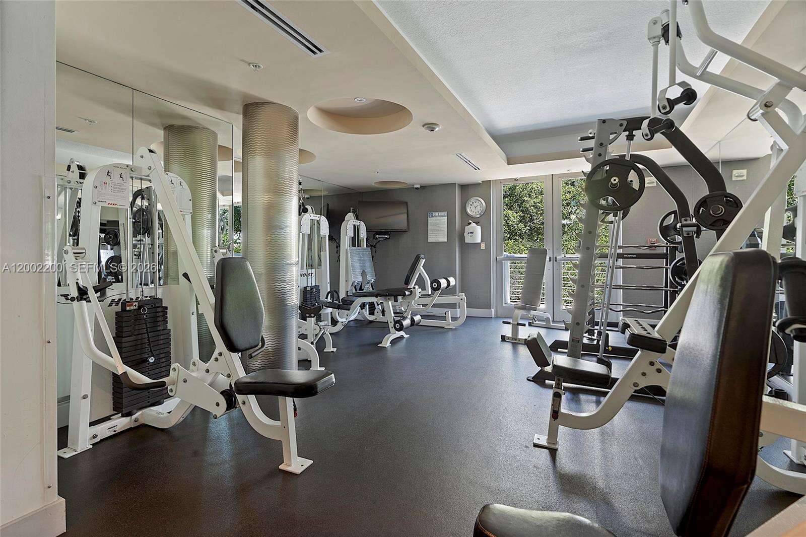 Cosmopolitan at 110 Washington Ave, Miami Beach, FL 33139 - For Rent photo 34
