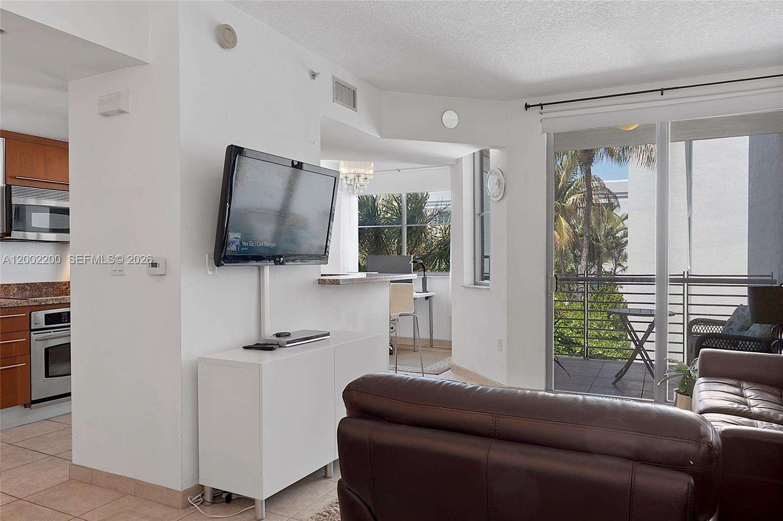 Cosmopolitan at 110 Washington Ave, Miami Beach, FL 33139 - For Rent photo 39