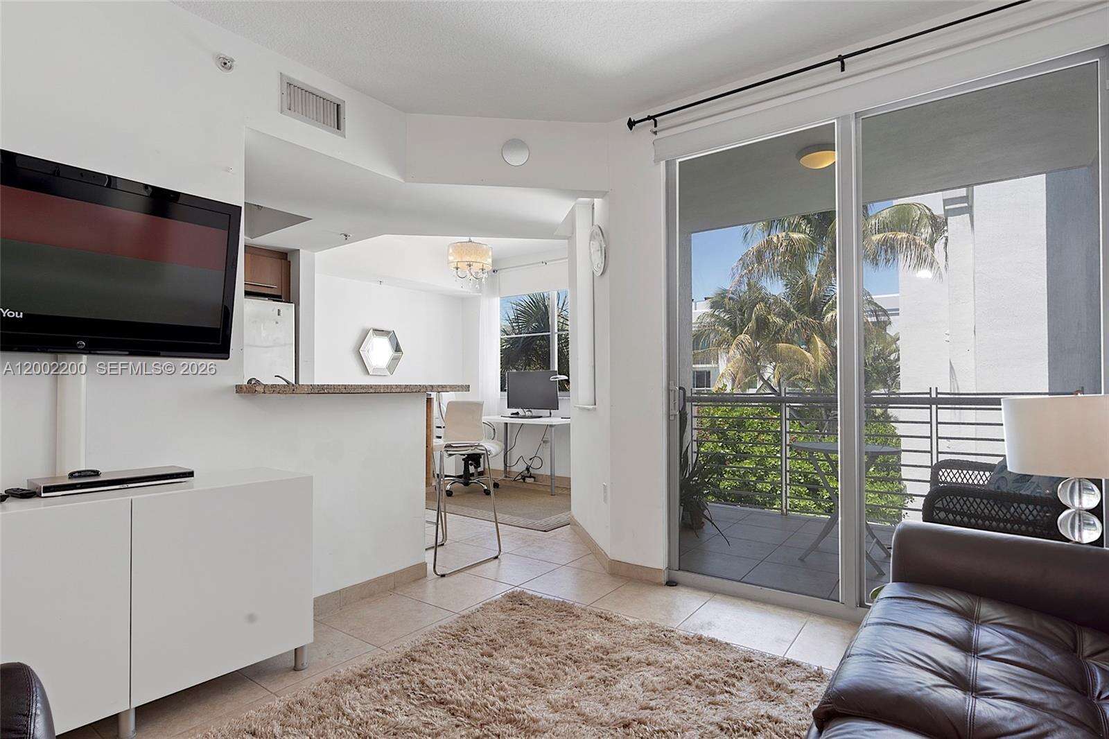 Cosmopolitan at 110 Washington Ave, Miami Beach, FL 33139 - For Rent photo 5
