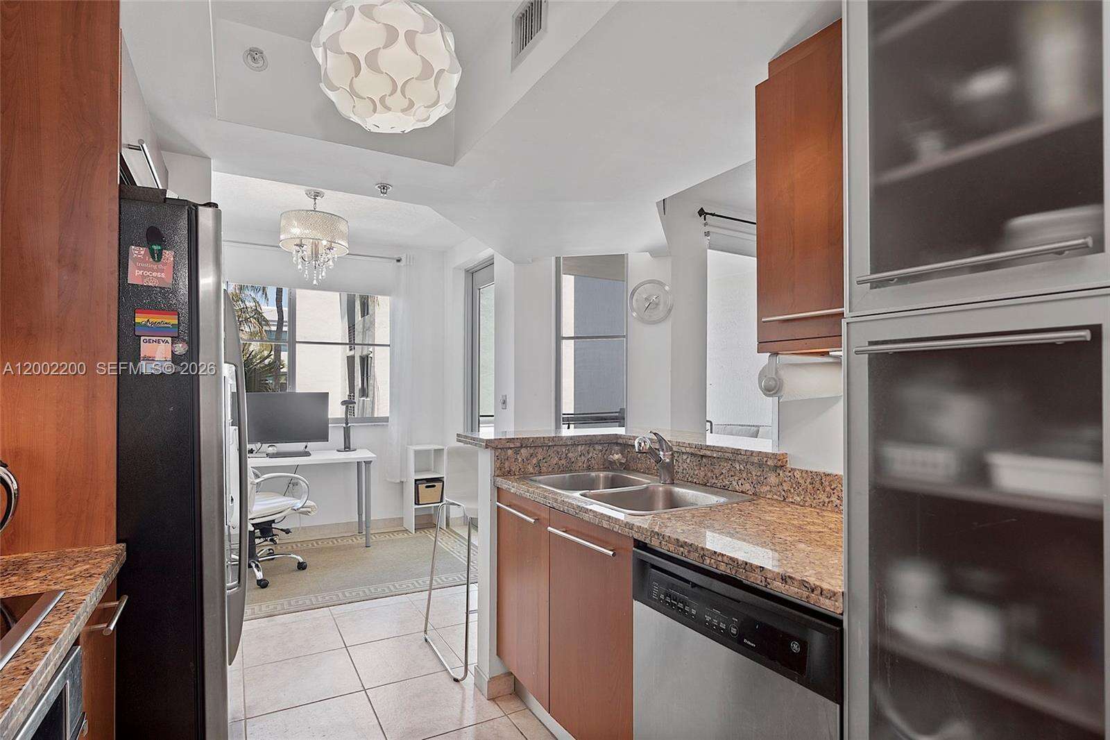 Cosmopolitan at 110 Washington Ave, Miami Beach, FL 33139 - For Rent photo 43