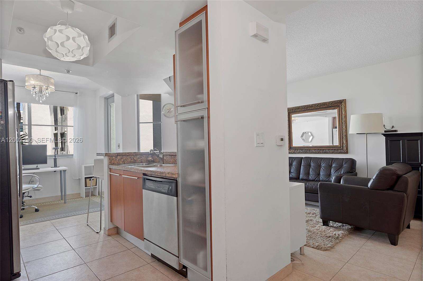 Cosmopolitan at 110 Washington Ave, Miami Beach, FL 33139 - For Rent photo 45