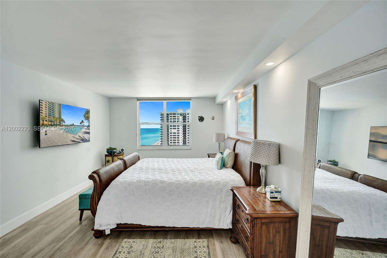 The Wave at 2501 Ocean Dr, Hollywood, FL 33019 - For Rent photo 18