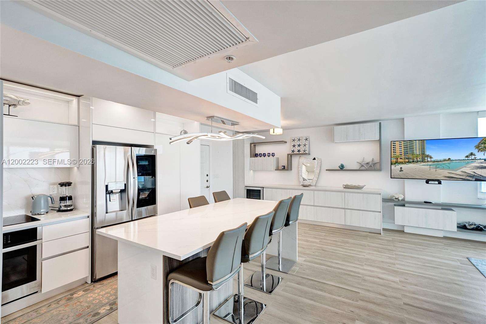 The Wave at 2501 Ocean Dr, Hollywood, FL 33019 - For Rent photo 9