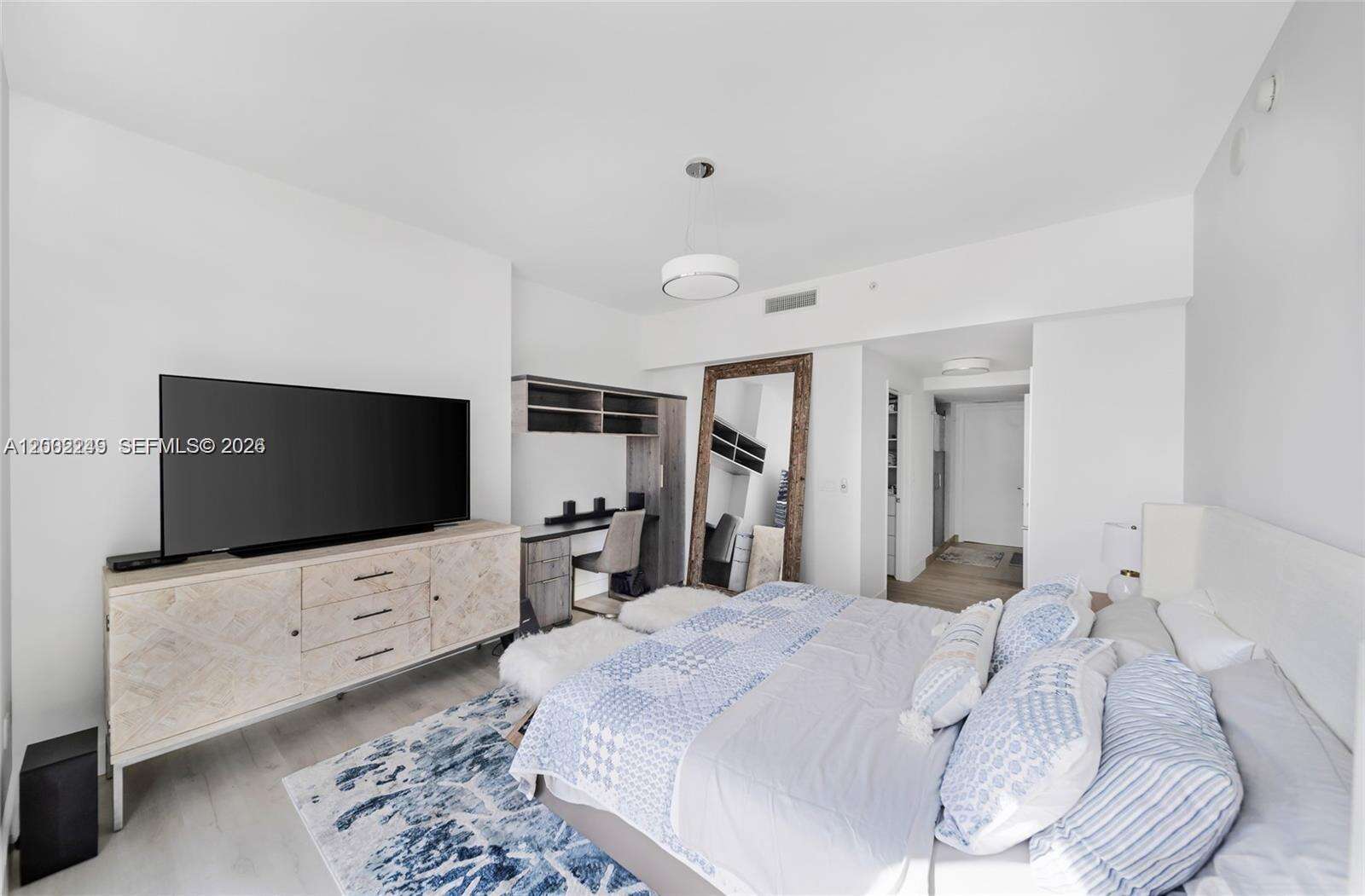 Mint at 92 3 St, Miami, FL 33130 - For Rent photo 11