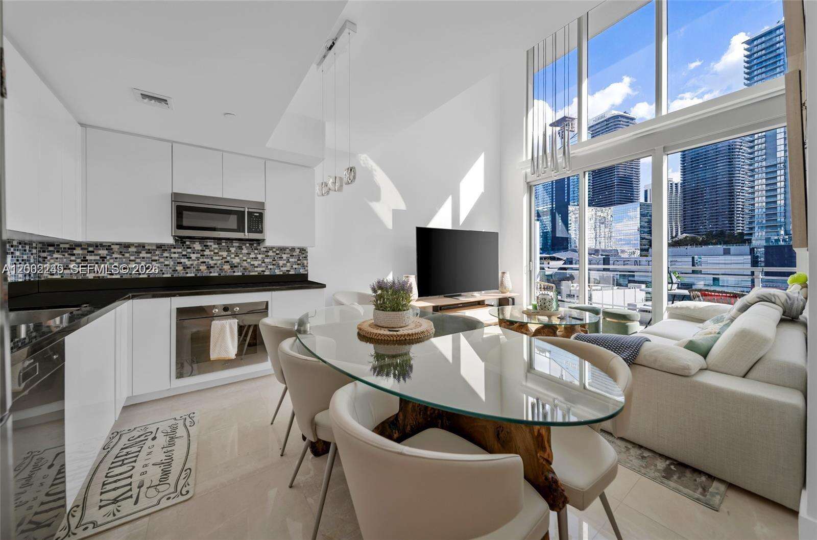 Mint at 92 3 St, Miami, FL 33130 - For Rent photo 16