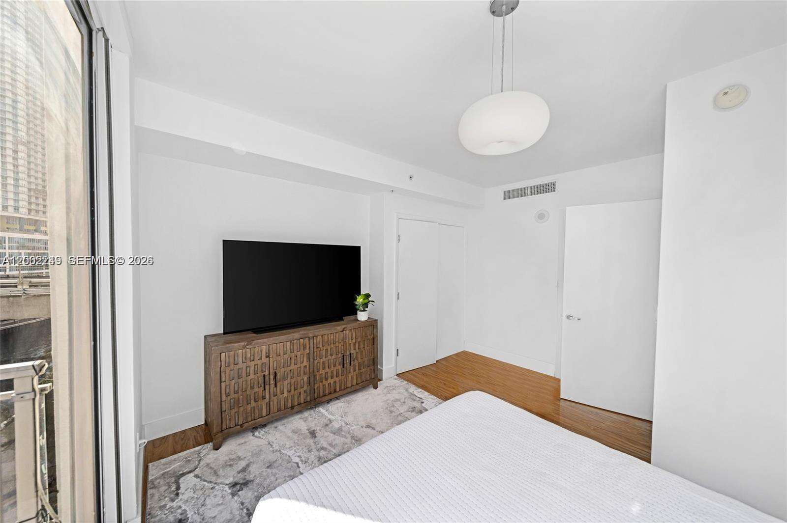 Mint at 92 3 St, Miami, FL 33130 - For Rent photo 20