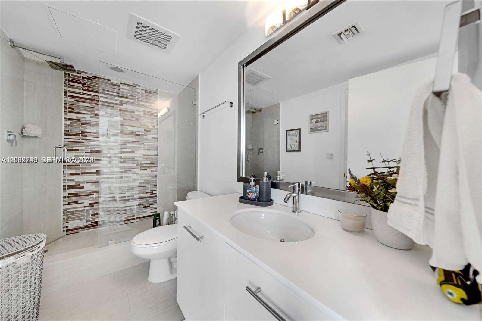 Mint at 92 3 St, Miami, FL 33130 - For Rent photo 26