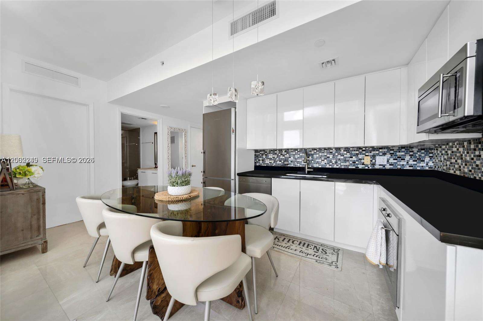 Mint at 92 3 St, Miami, FL 33130 - For Rent photo 30