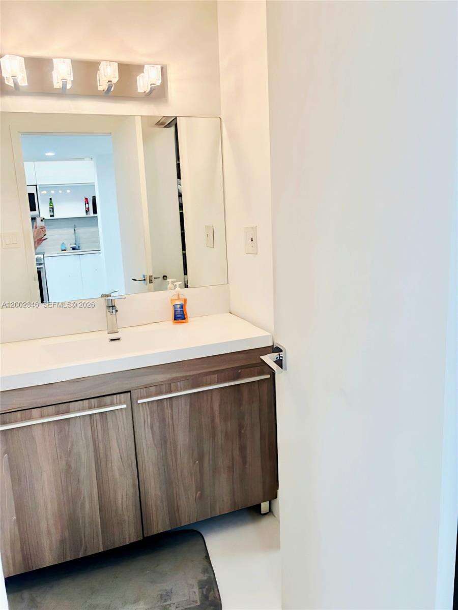 Decoplage at 100 Lincoln Rd, Miami Beach, FL 33139 - For Rent photo 18