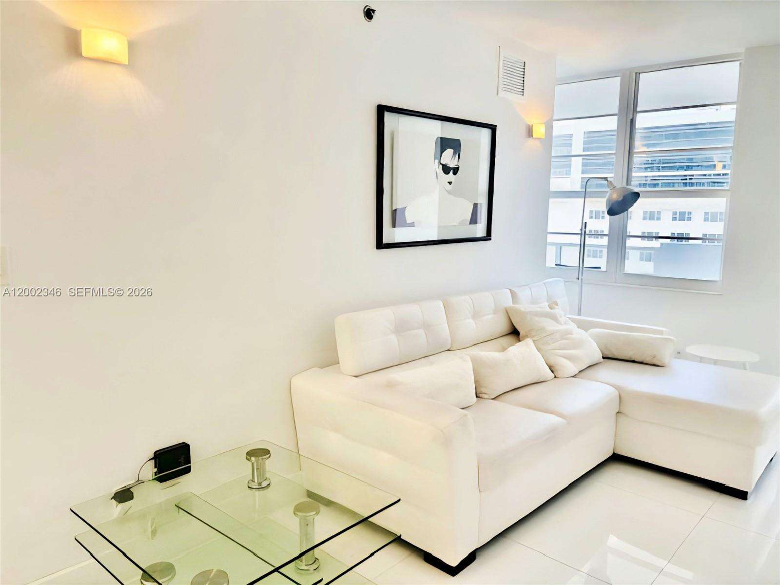 Decoplage at 100 Lincoln Rd, Miami Beach, FL 33139 - For Rent photo 4