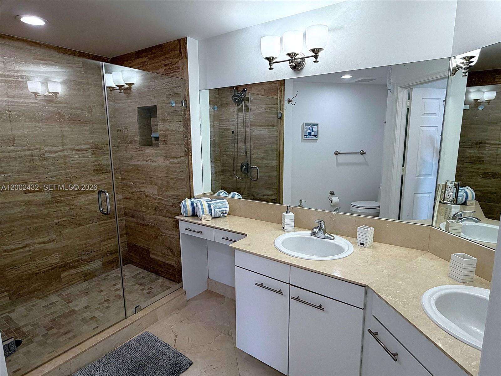 2080 Ocean Dr, Hallandale Beach, FL 33009 - For Rent photo 20