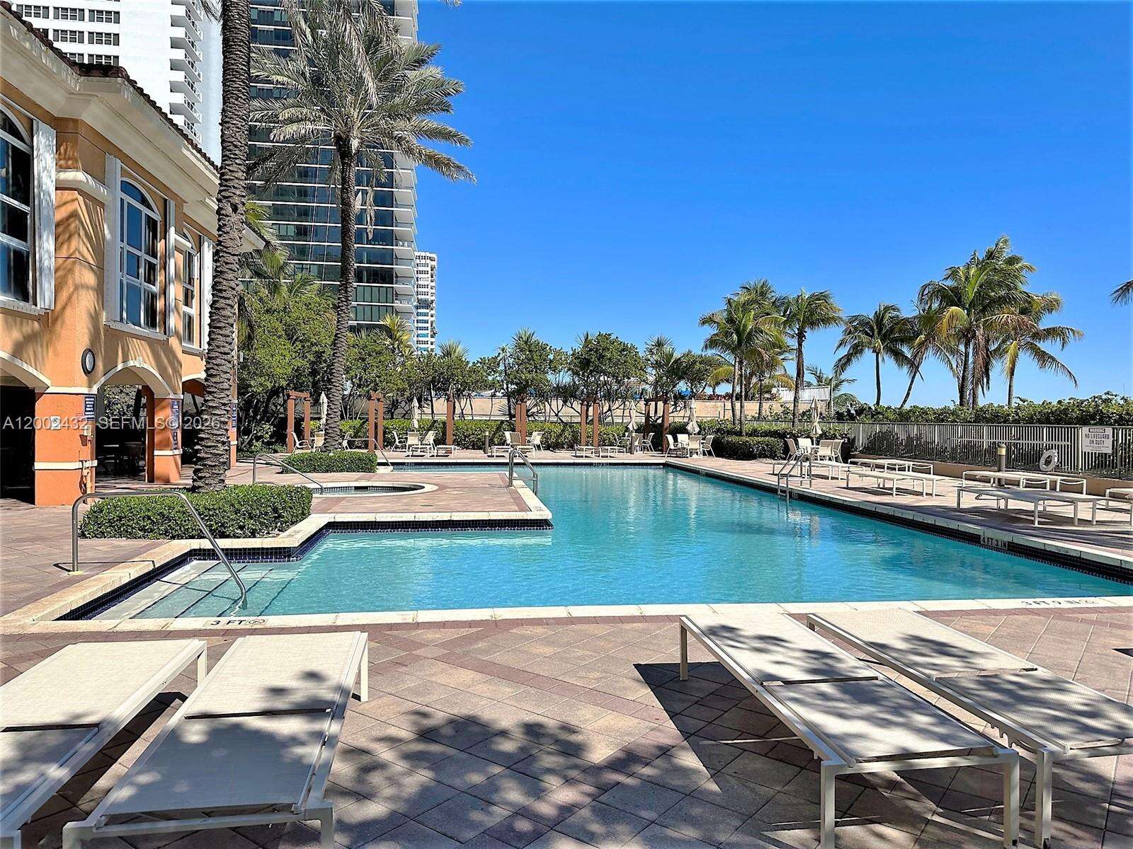 2080 Ocean Dr, Hallandale Beach, FL 33009 - For Rent photo 41
