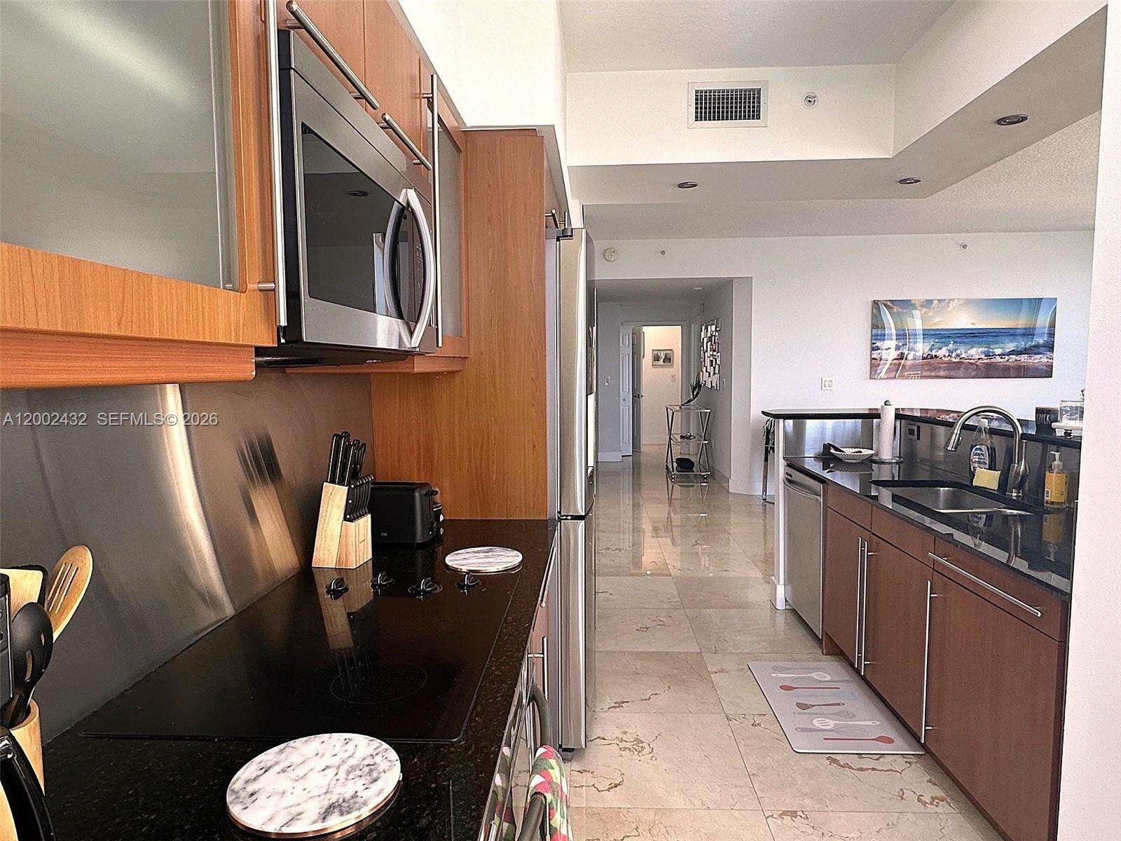 2080 Ocean Dr, Hallandale Beach, FL 33009 - For Rent photo 9