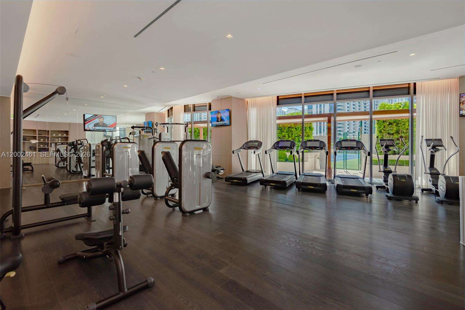 Sls Lux at 801 Miami Ave, Miami, FL 33130 - For Rent photo 46