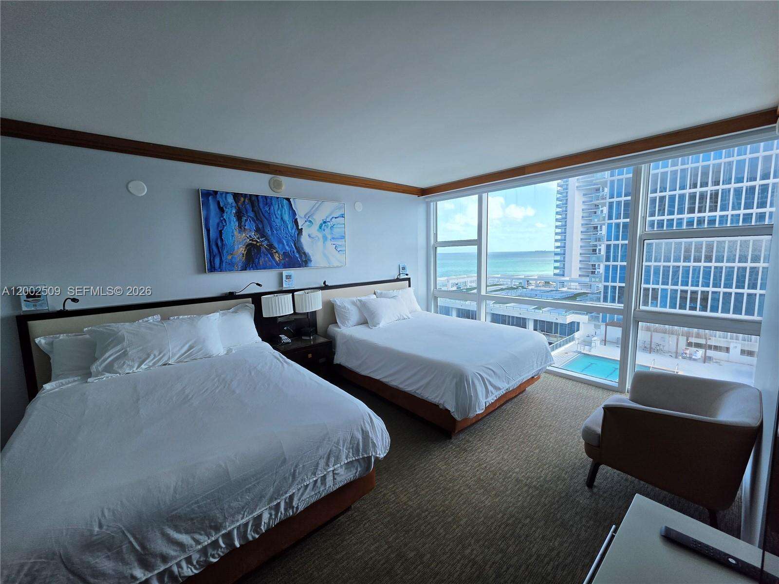 Central Carillon at 6801 Collins Ave, Miami Beach, FL 33141 - For Rent photo 19