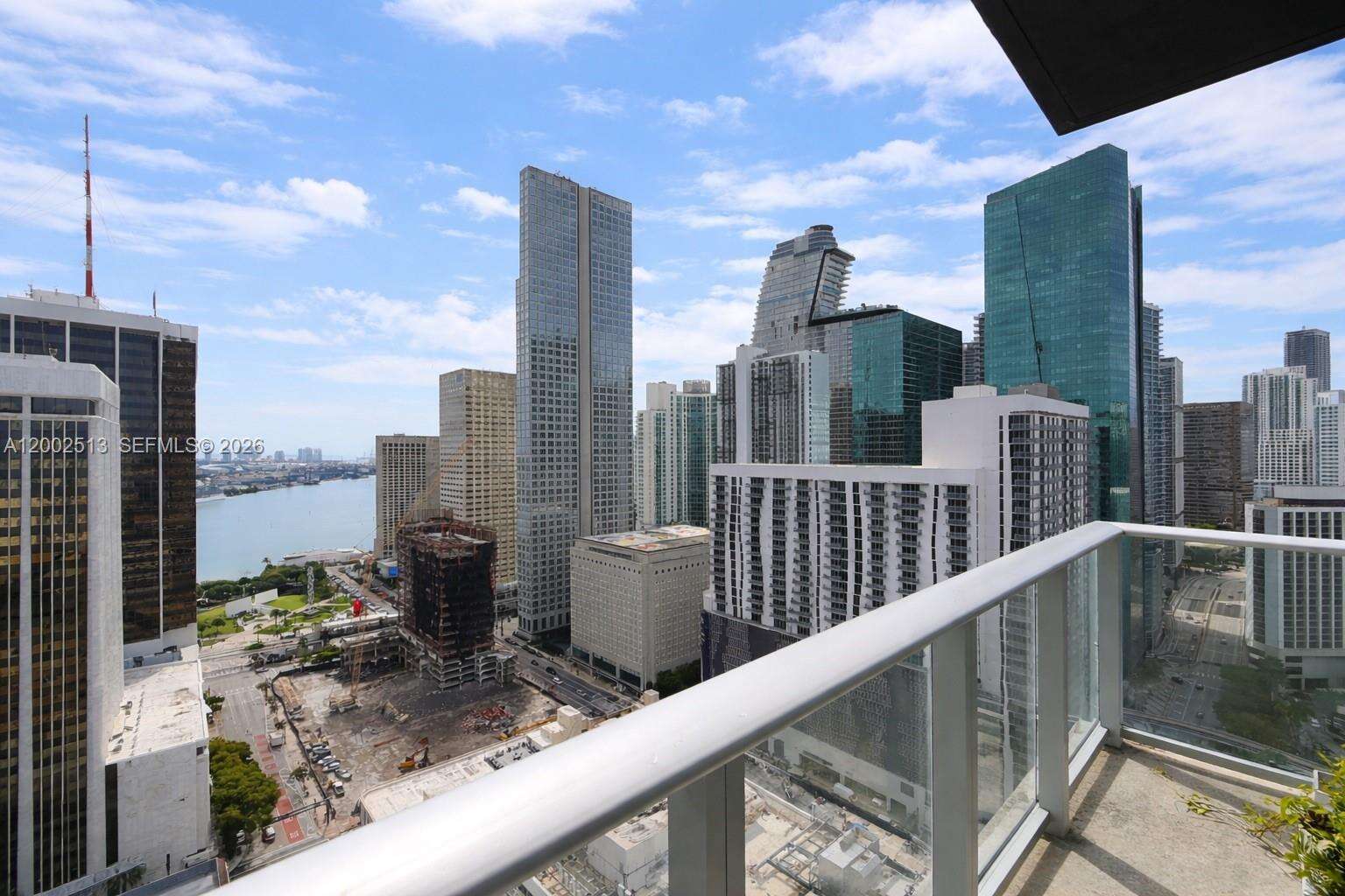 Centro at 151 1 St, Miami, FL 33131 - For Rent photo 13
