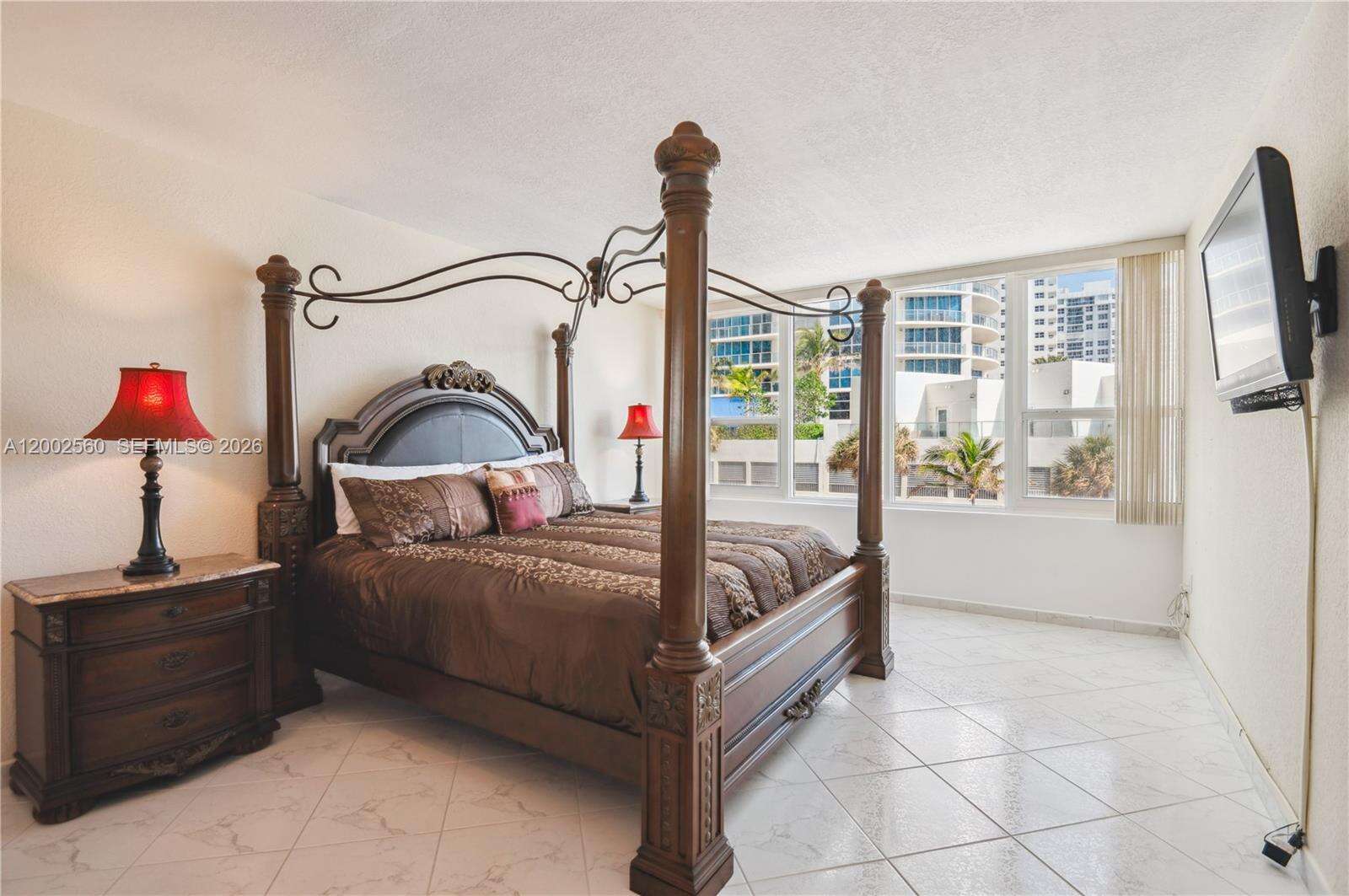 Alexander Towers at 3505 Ocean Dr, Hollywood, FL 33019 - For Rent photo 9