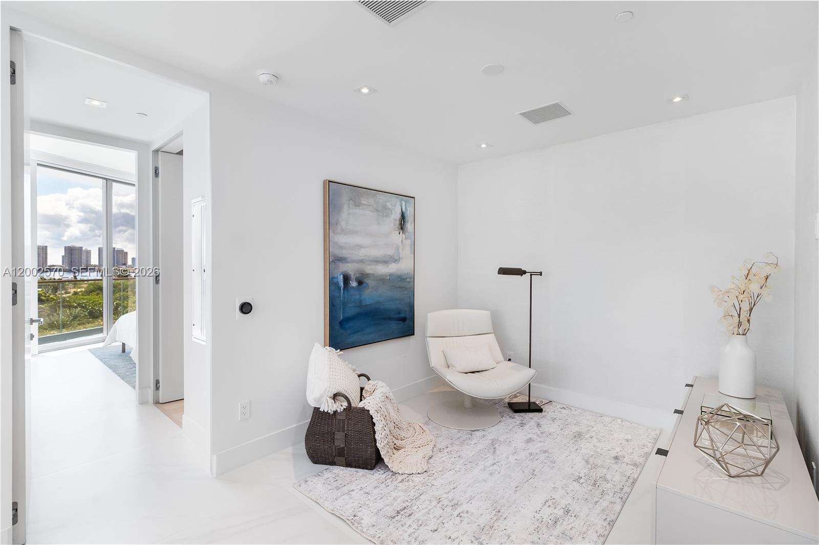 Armani Casa at 18975 Collins Ave, Sunny Isles Beach, FL 33160 - For Rent photo 9