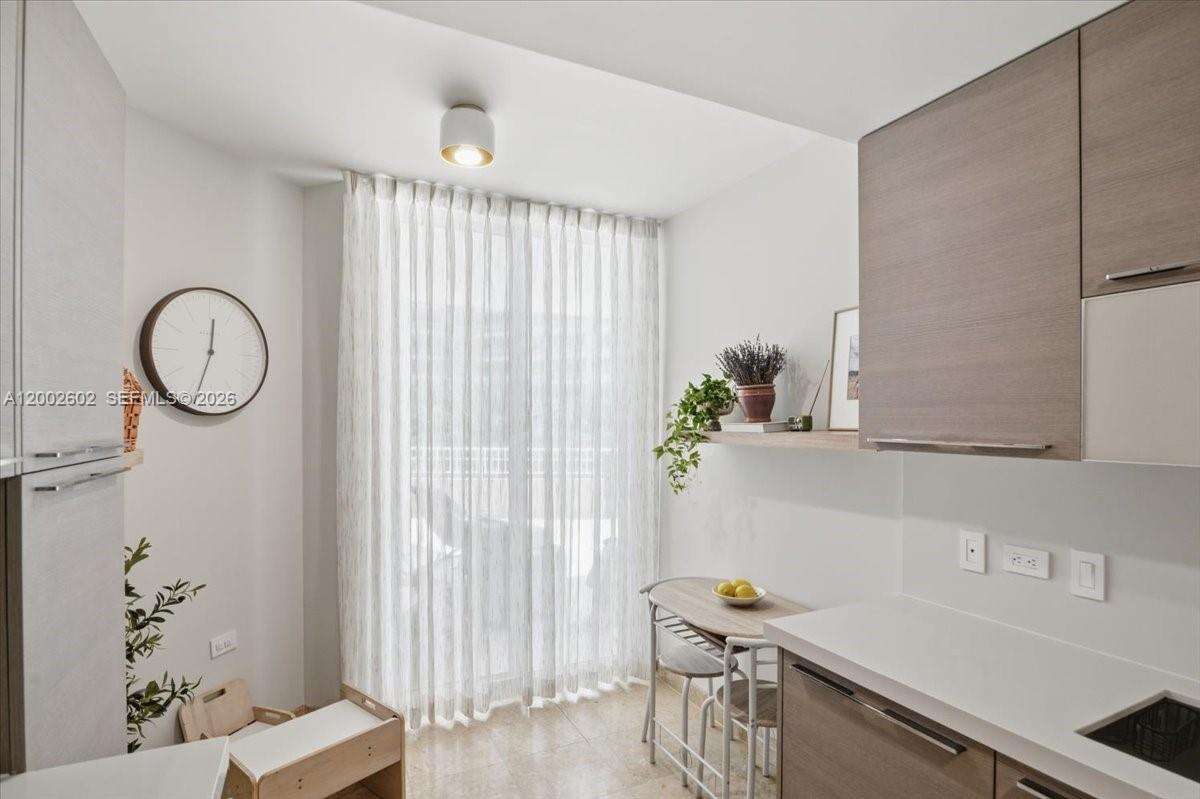 Courts Brickell Key at 801 Brickell Key Blvd, Miami, FL 33131 - For Rent photo 11
