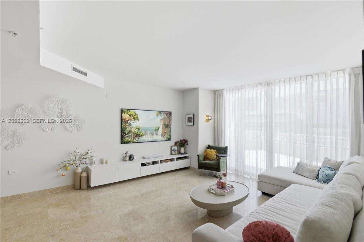 Courts Brickell Key at 801 Brickell Key Blvd, Miami, FL 33131 - For Rent photo 15