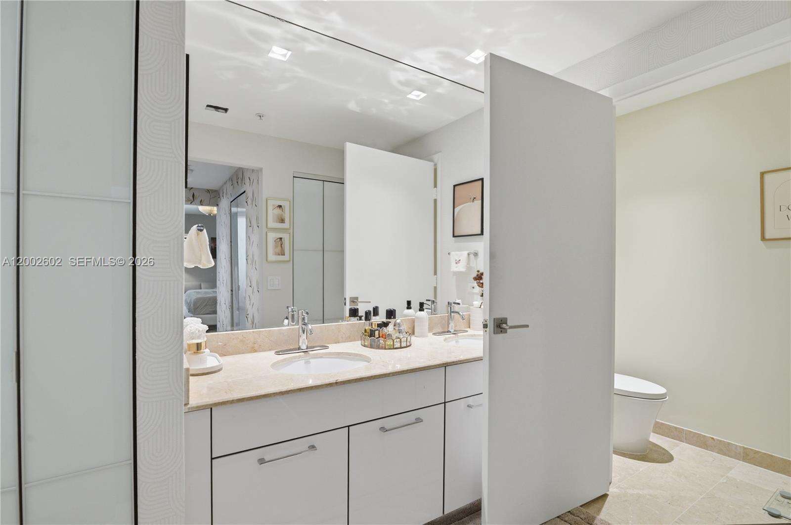 Courts Brickell Key at 801 Brickell Key Blvd, Miami, FL 33131 - For Rent photo 27